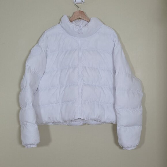 Fabletics Jackets & Blazers - Fabletics Puffer Jacket Women XXL White Full Zip LS Pockets Lined Preppy Cottage